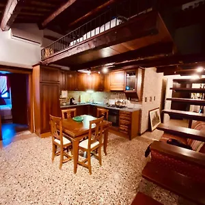 Hesperia Apartament Treviso