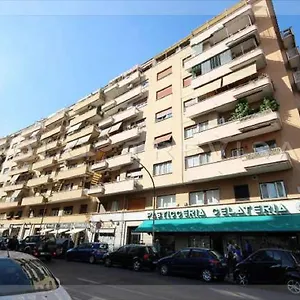 Elettra Luxury Rzym
