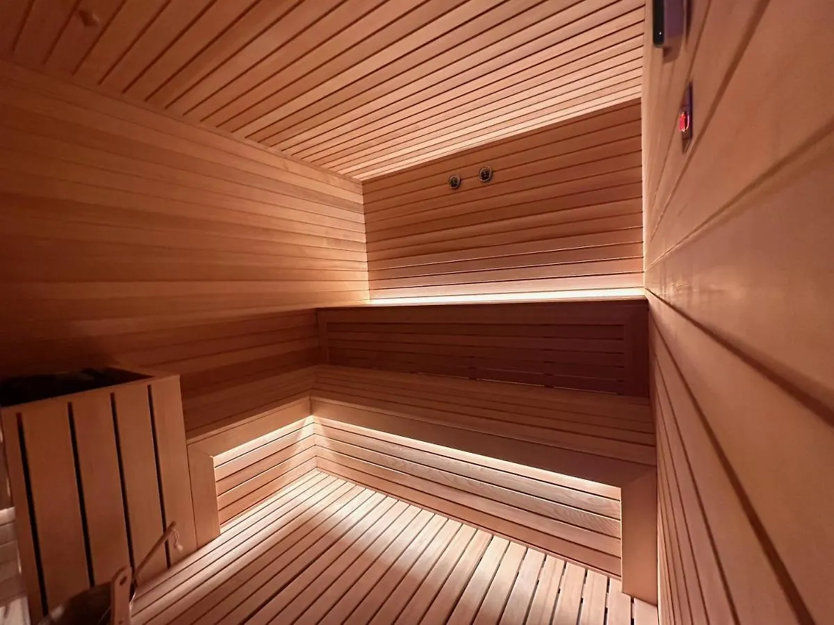 The Hive Hotel Рим