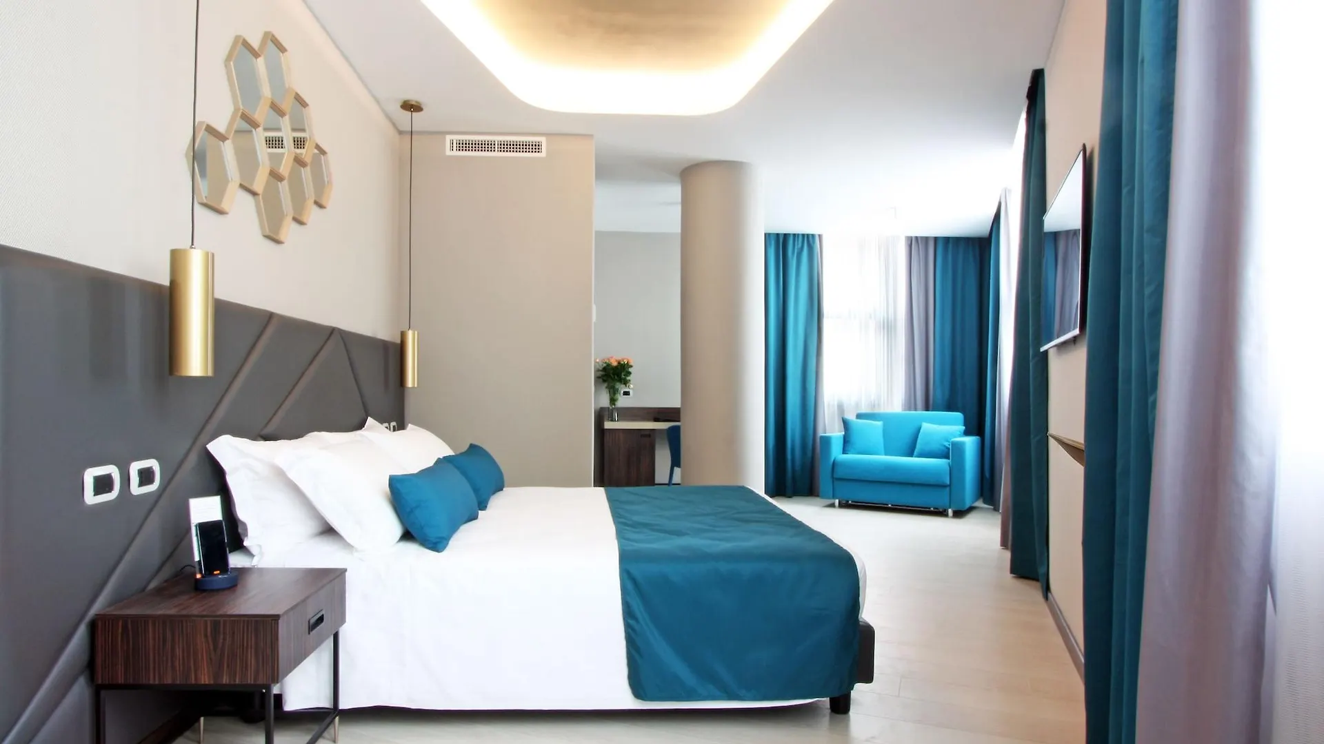 The Hive Hotel Rzym